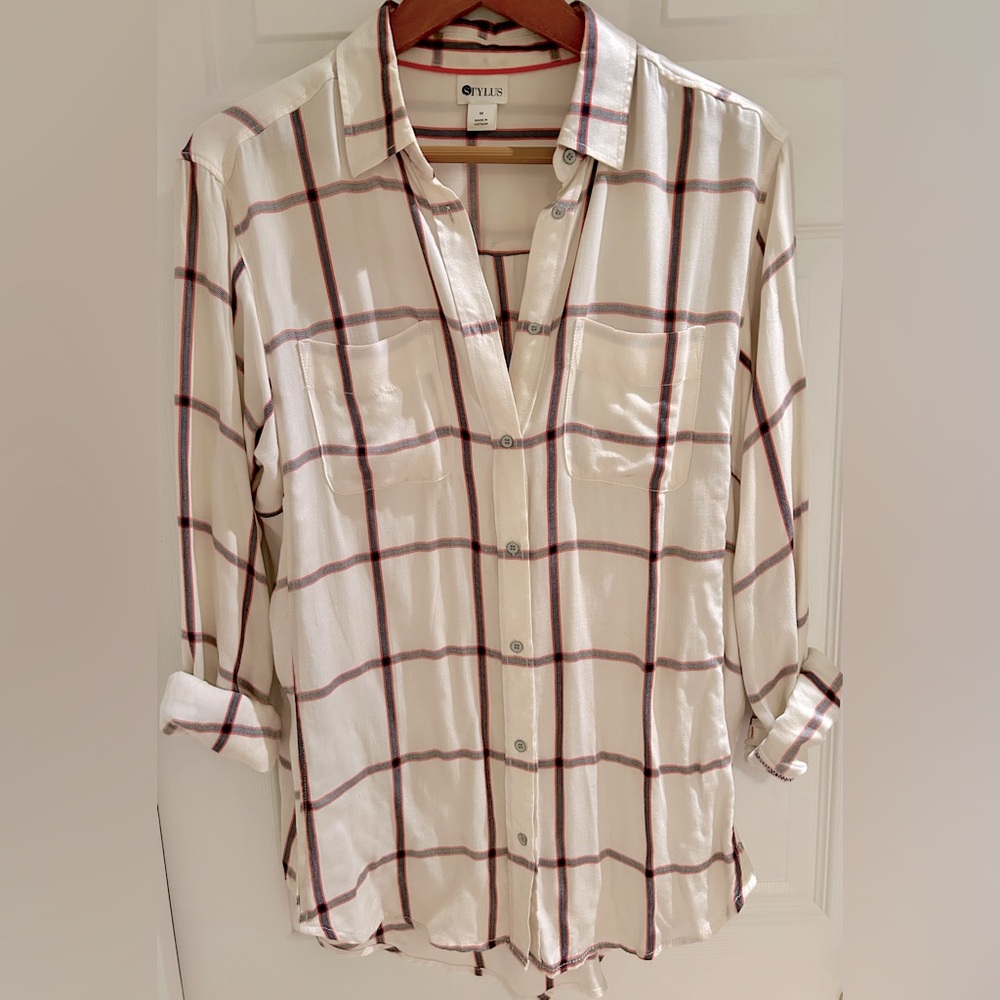 Plaid Relaxed Fit Button Down (EUC)